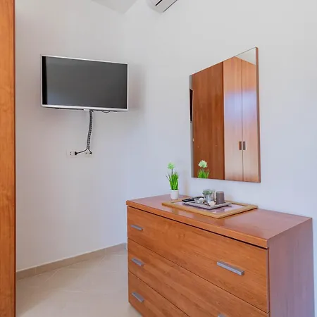 Apartamento H11 Casa Zefiro - Centro - Parcheggio *