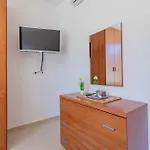 Apartment H11 Casa Zefiro - Centro - Parcheggio *