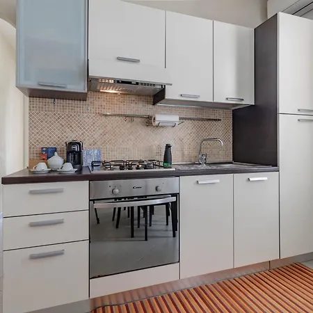 Appartamento H11 Casa Zefiro - Centro - Parcheggio *