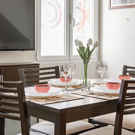 H11 Casa Zefiro - Centro - Parcheggio Appartement *